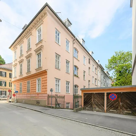 Apartment Spacious In For 6 People *