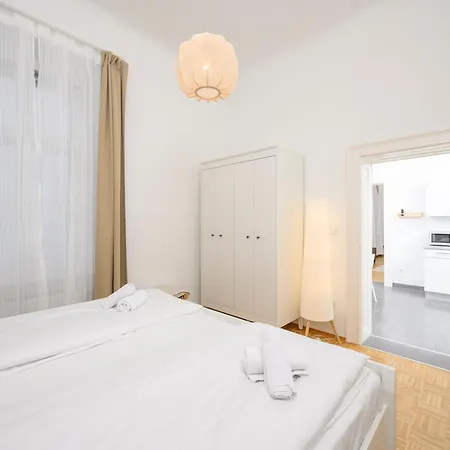 Spacious In For 6 People Graz