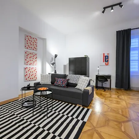 Spacious In For 6 People Apartment Graz