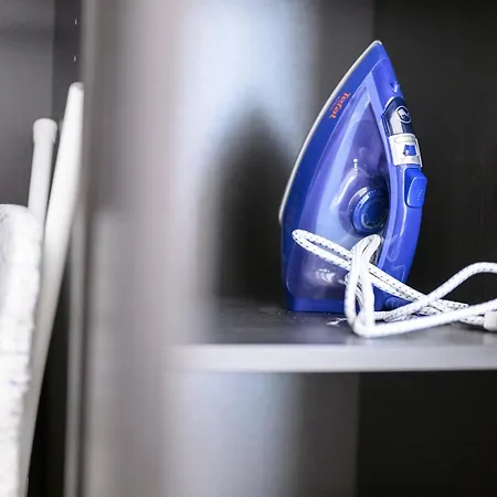 Spacious In For 6 People 아파트