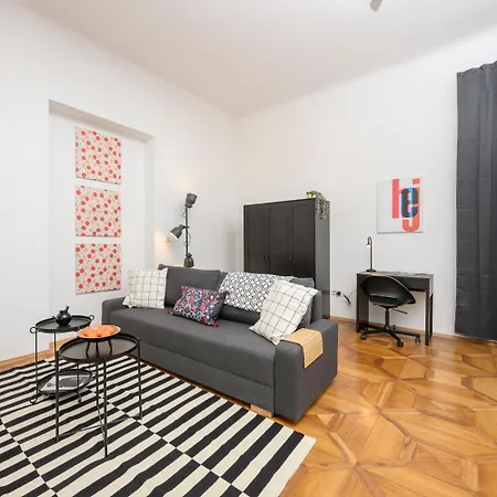 Spacious In For 6 People *