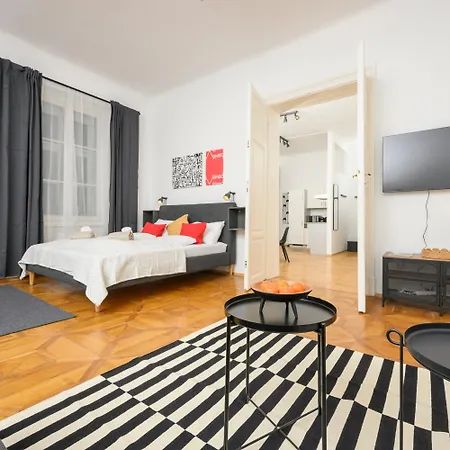 Spacious In For 6 People Apartment