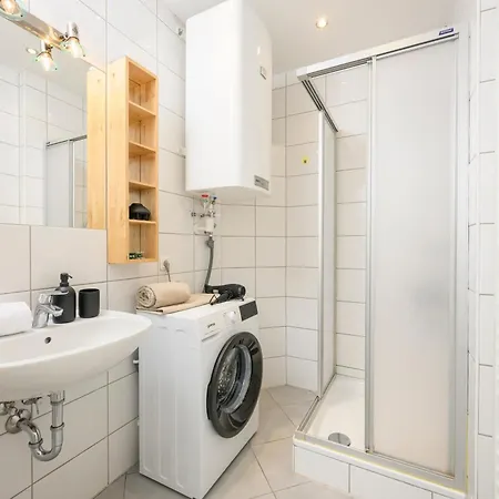 Appartement Spacious In For 6 People