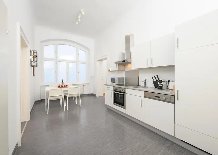 Spacious In For 6 People Apartament *