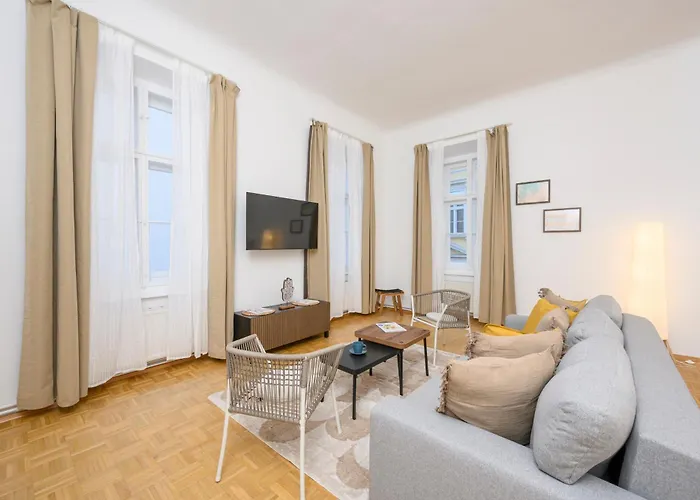 아파트 Spacious In For 6 People *