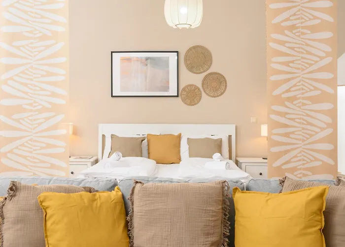 Spacious In For 6 People 아파트 *