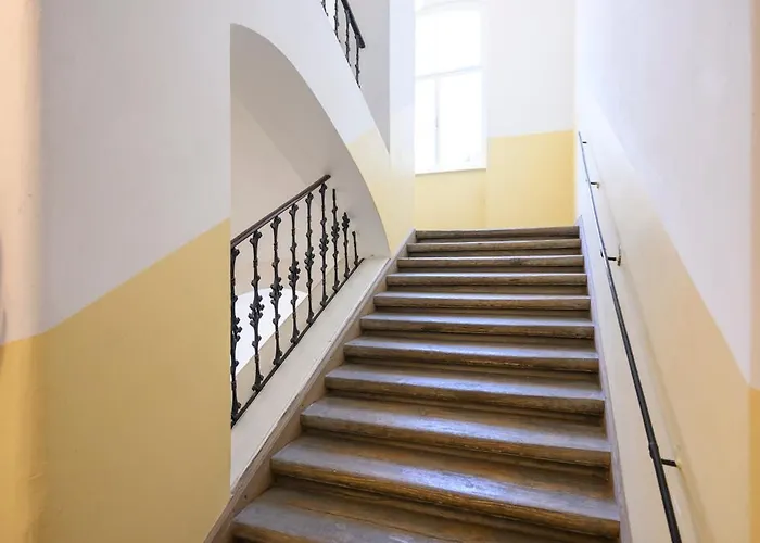 Spacious In For 6 People Apartament