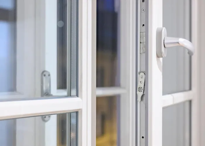 Spacious In For 6 People