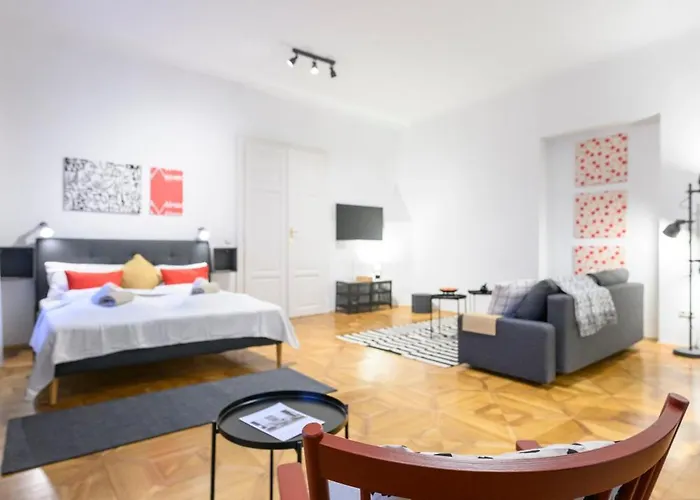 Spacious In For 6 People Apartament *