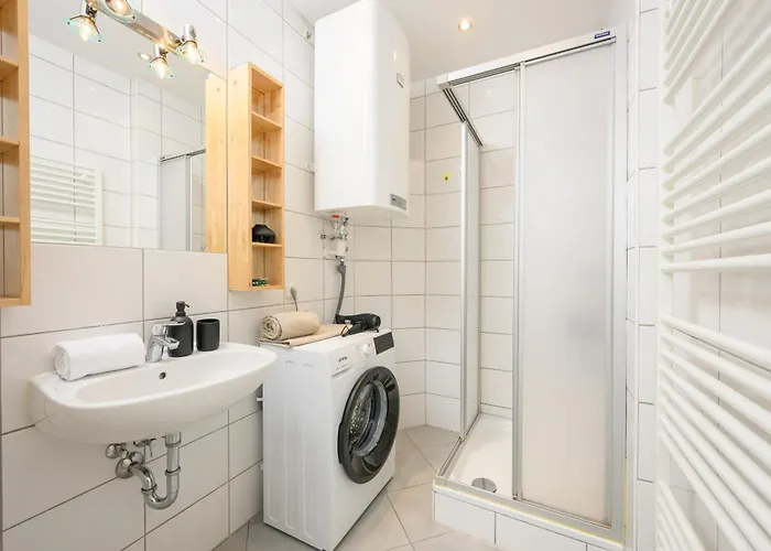 아파트 Spacious In For 6 People